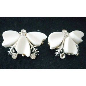 VTG Star Signed Latice White Butterfly Silver Tone  W/ Crystals Clip On Earrings